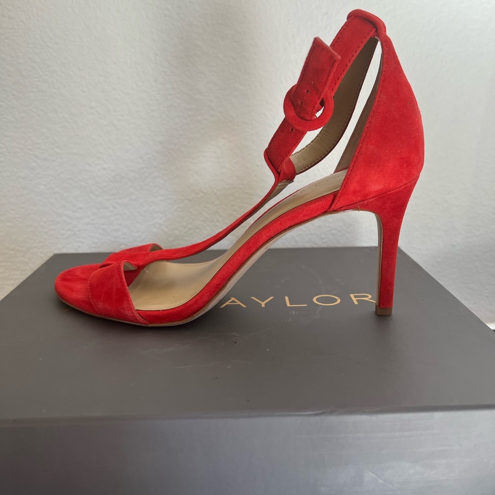 Ann Taylor Demi Suede Sandal size 8.5 Ravishing Red
